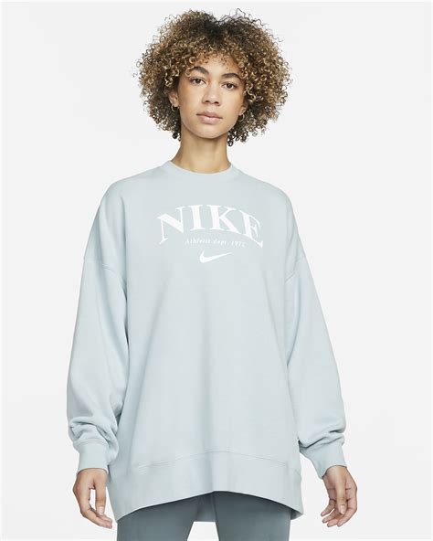 womens nike oversized sweatshirt